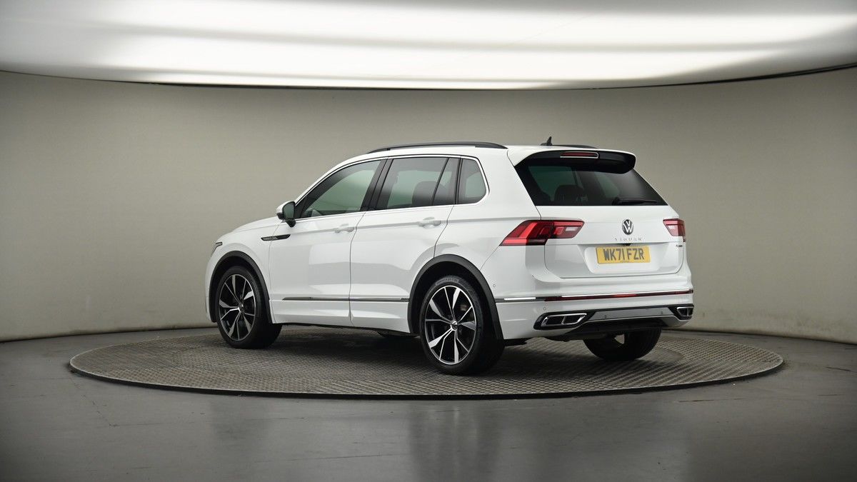 More views of Volkswagen Tiguan