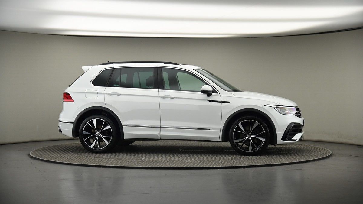 More views of Volkswagen Tiguan