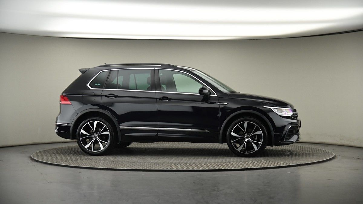 More views of Volkswagen Tiguan