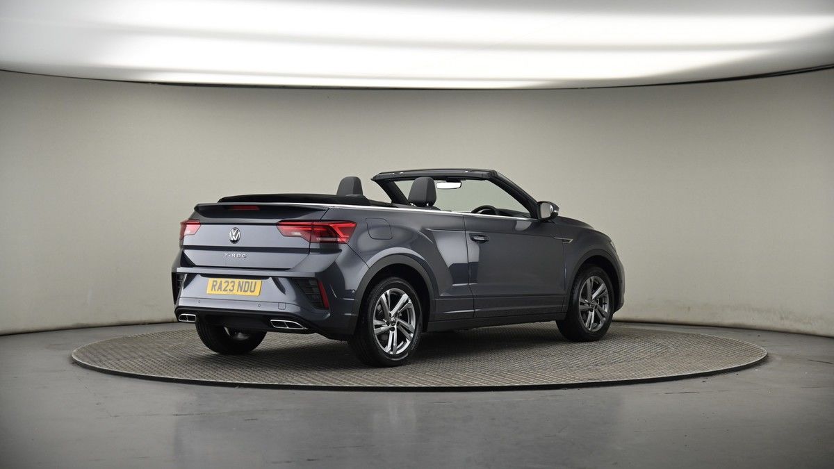 Volkswagen T-Roc Image 7