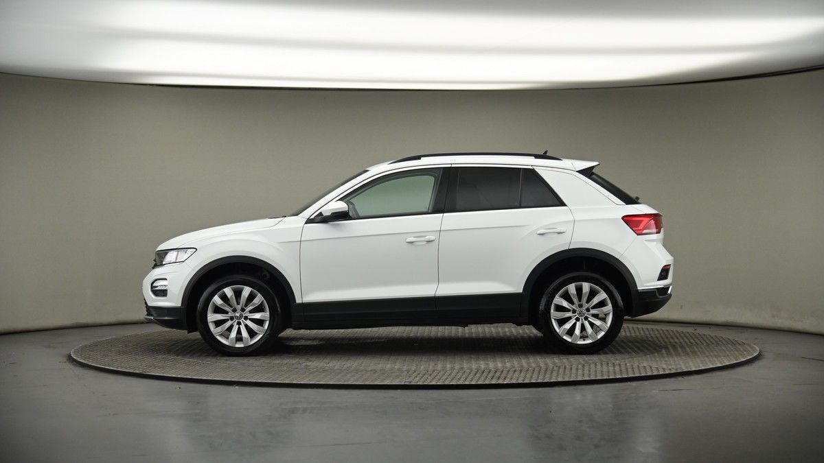 Volkswagen T-Roc Image 37