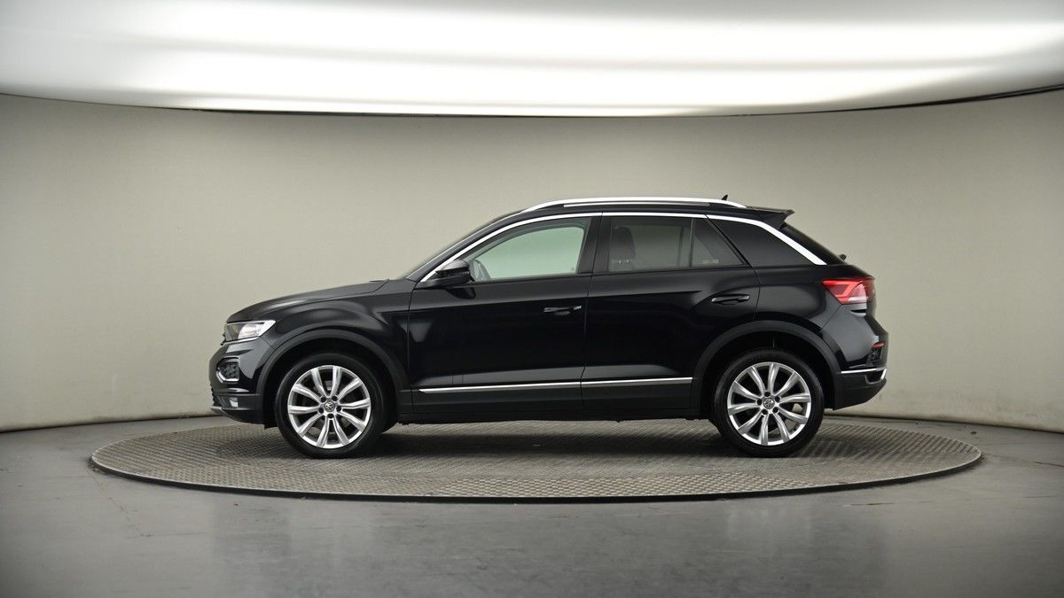 Volkswagen T-Roc Image 19