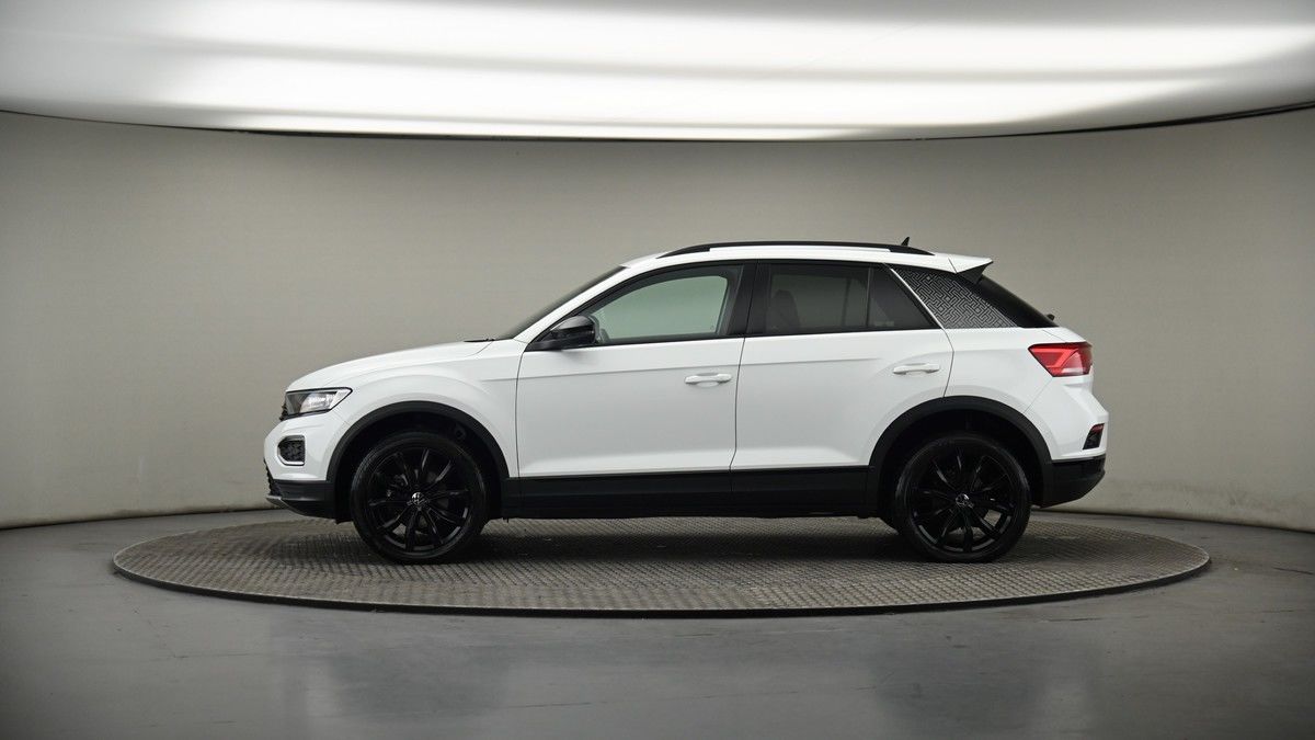 Volkswagen T-Roc Image 19