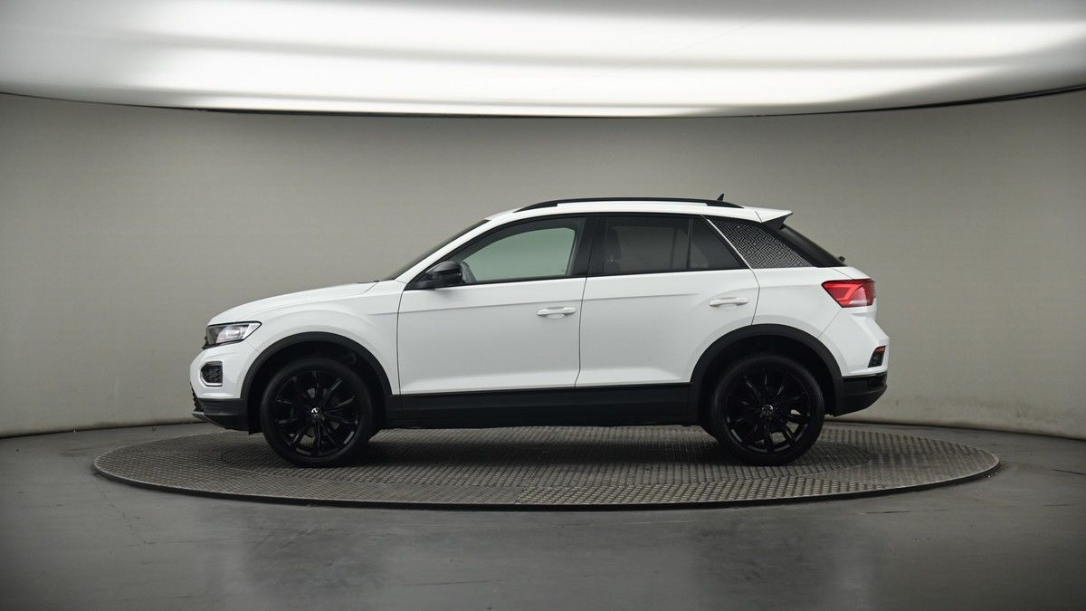 Volkswagen T-Roc Image 19