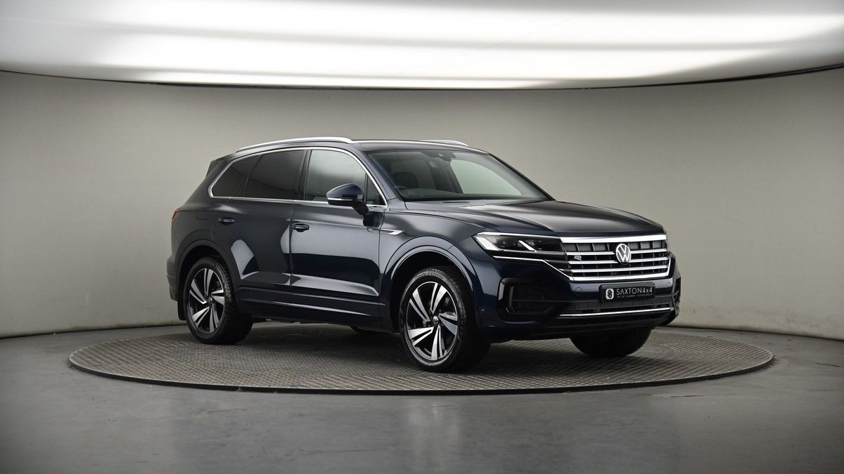 More views of Volkswagen Touareg