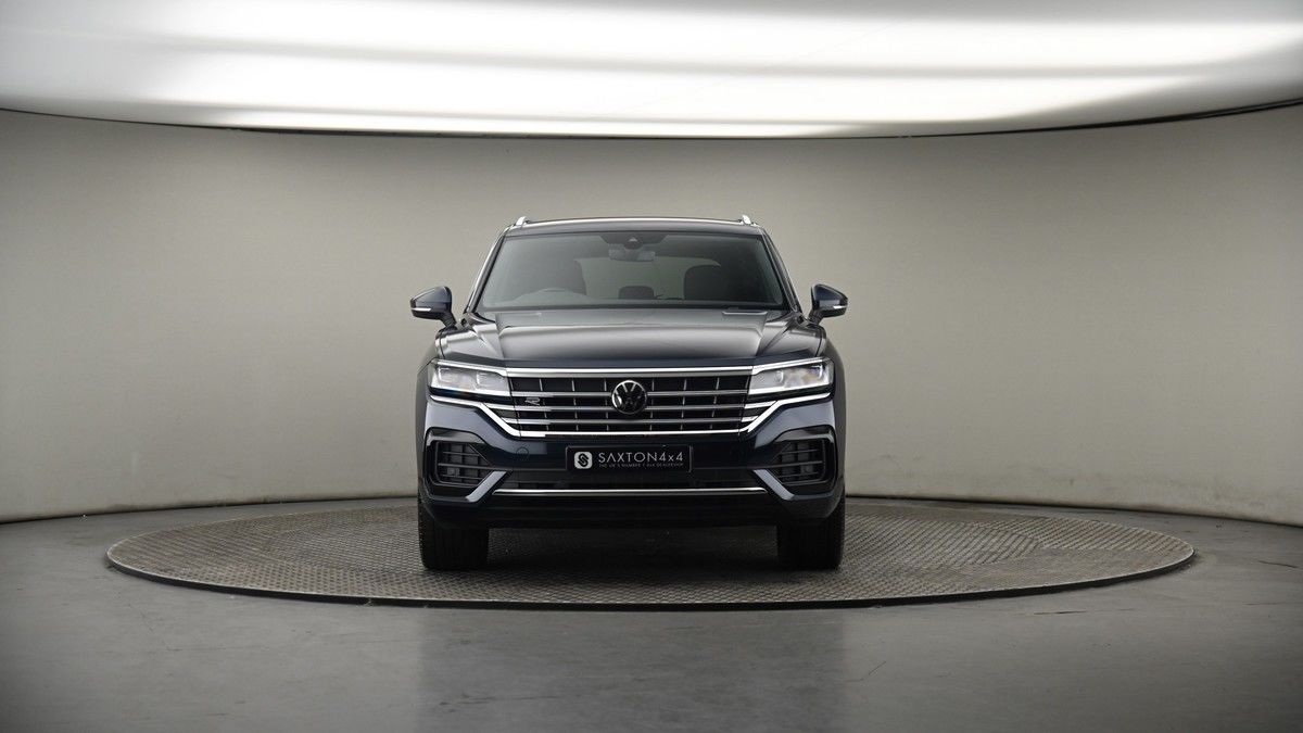 More views of Volkswagen Touareg