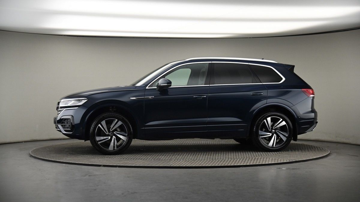 More views of Volkswagen Touareg