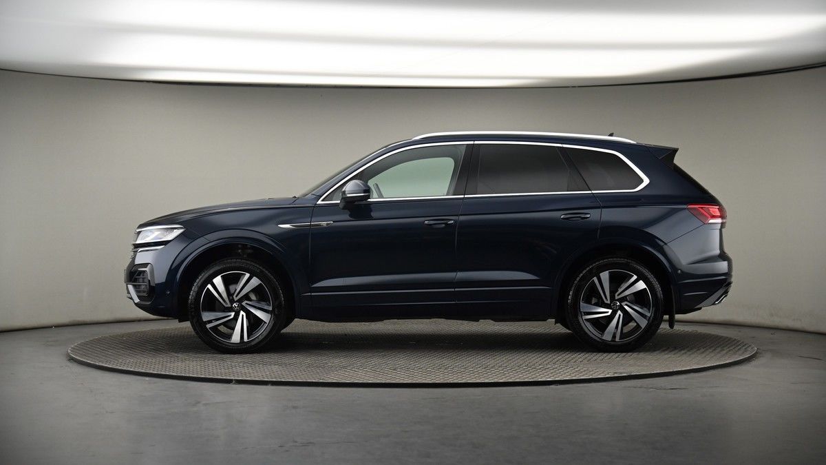 More views of Volkswagen Touareg