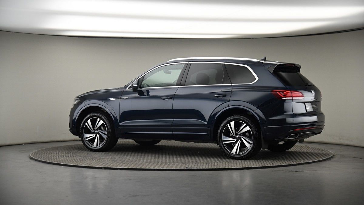 More views of Volkswagen Touareg