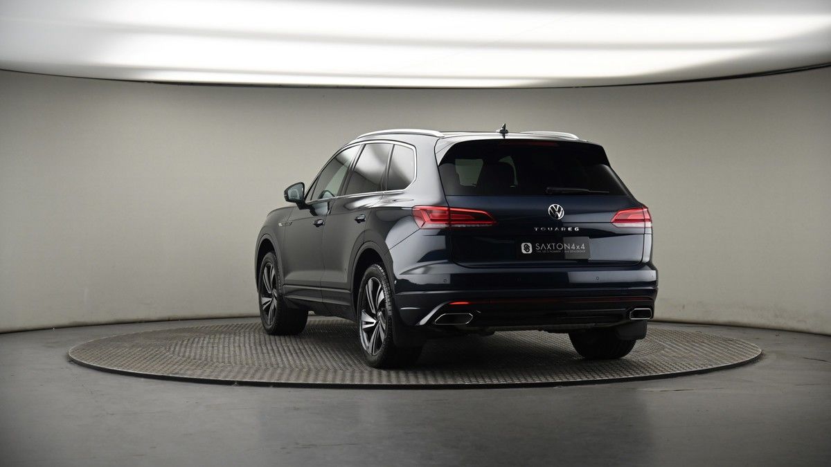 More views of Volkswagen Touareg