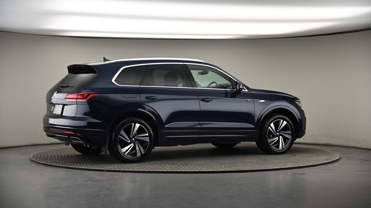 More views of Volkswagen Touareg