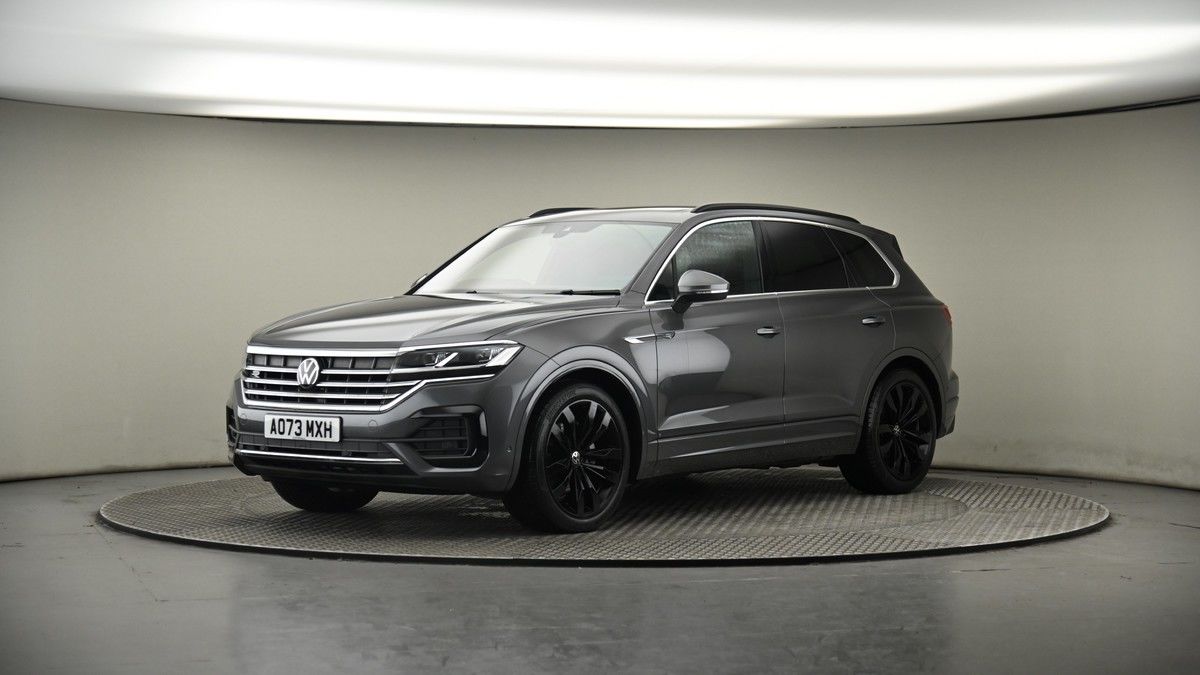 More views of Volkswagen Touareg