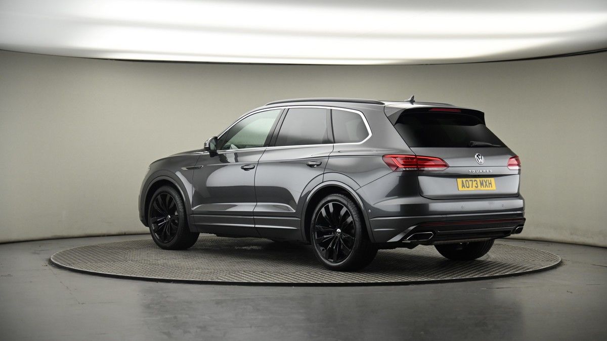 More views of Volkswagen Touareg