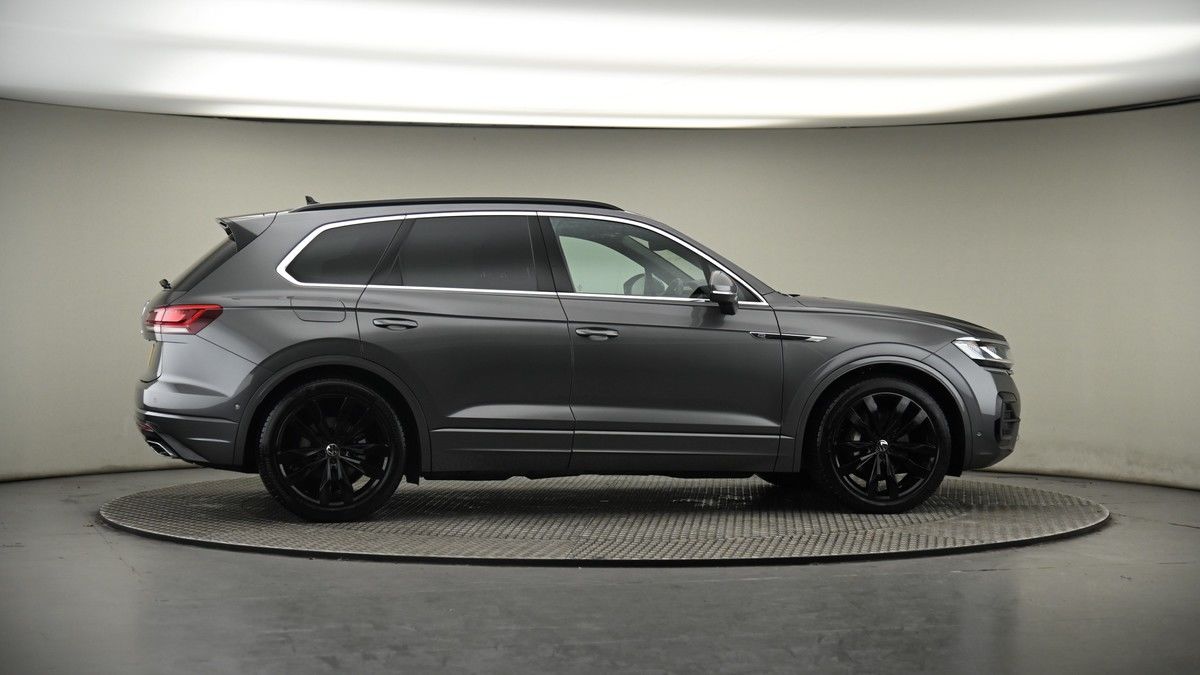 More views of Volkswagen Touareg