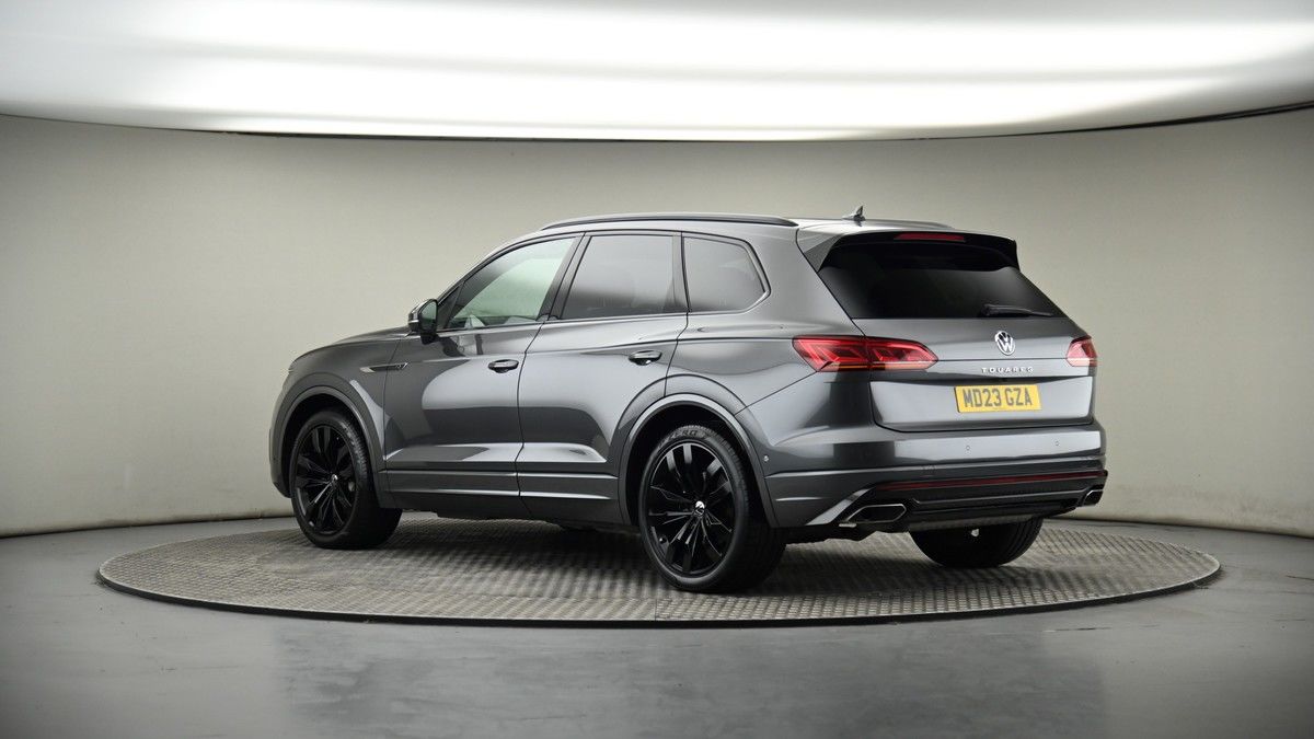 More views of Volkswagen Touareg