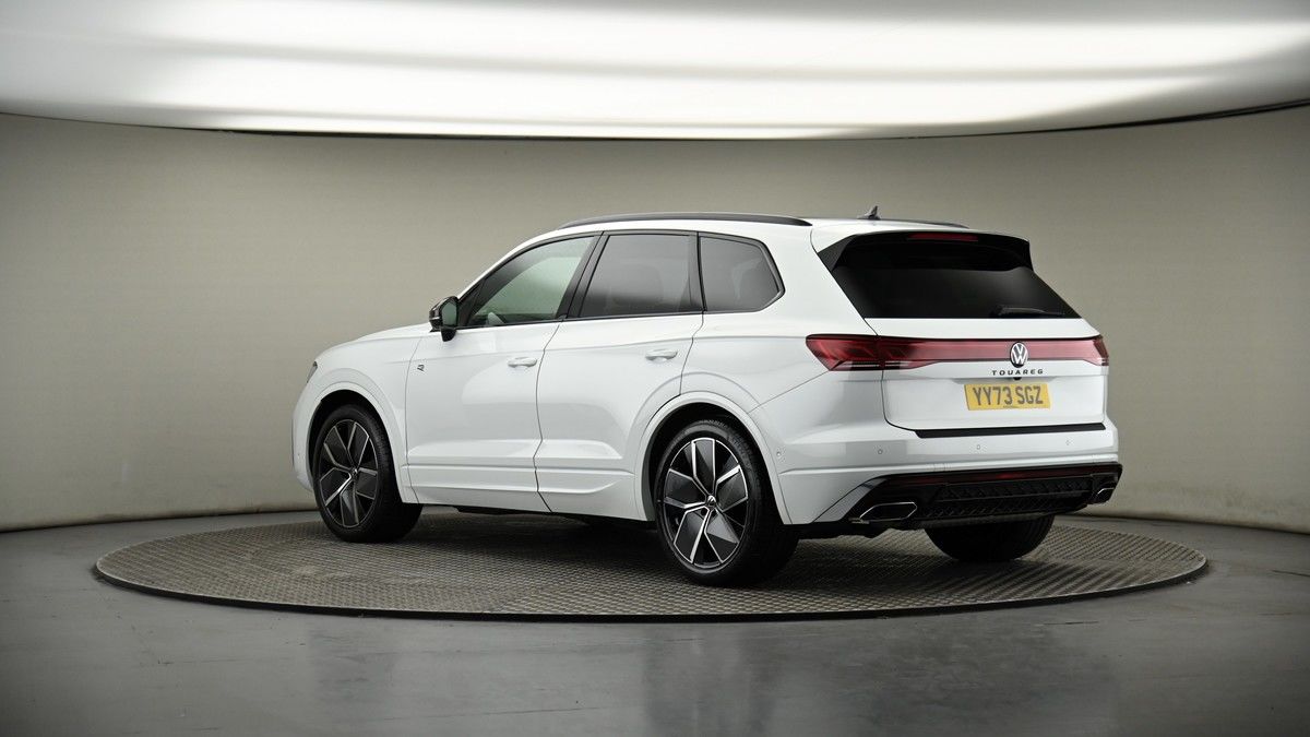 More views of Volkswagen Touareg