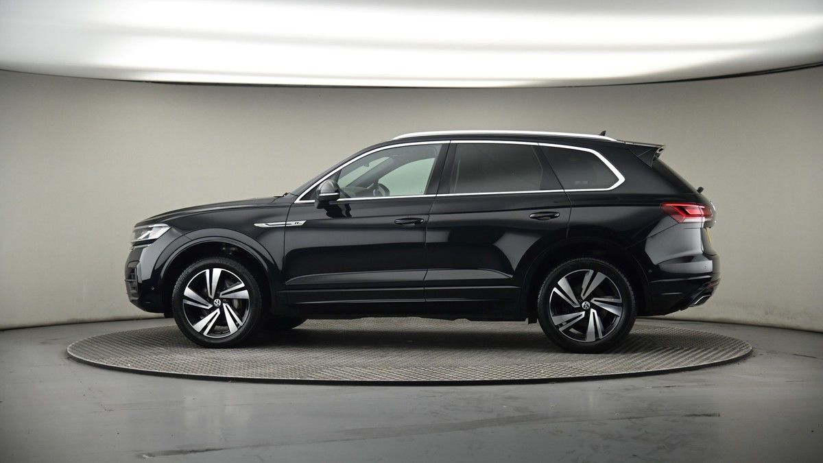 More views of Volkswagen Touareg