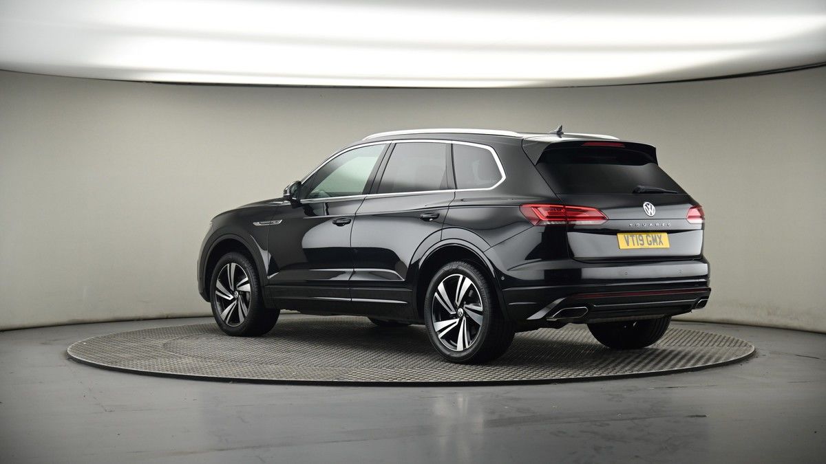 More views of Volkswagen Touareg