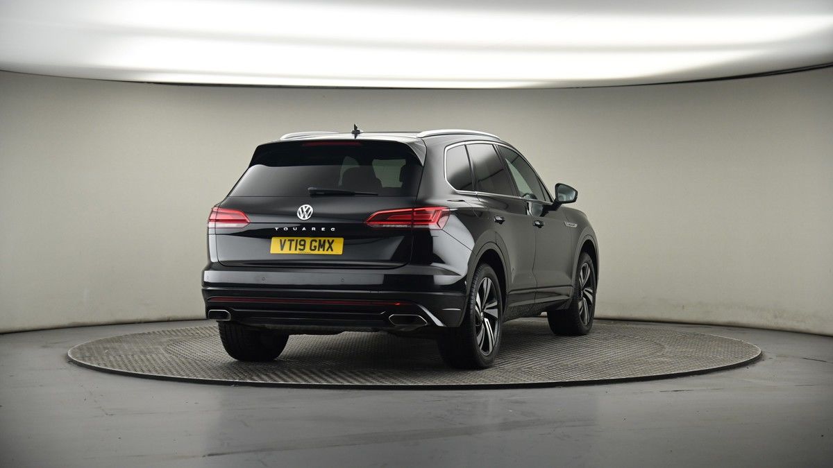 More views of Volkswagen Touareg