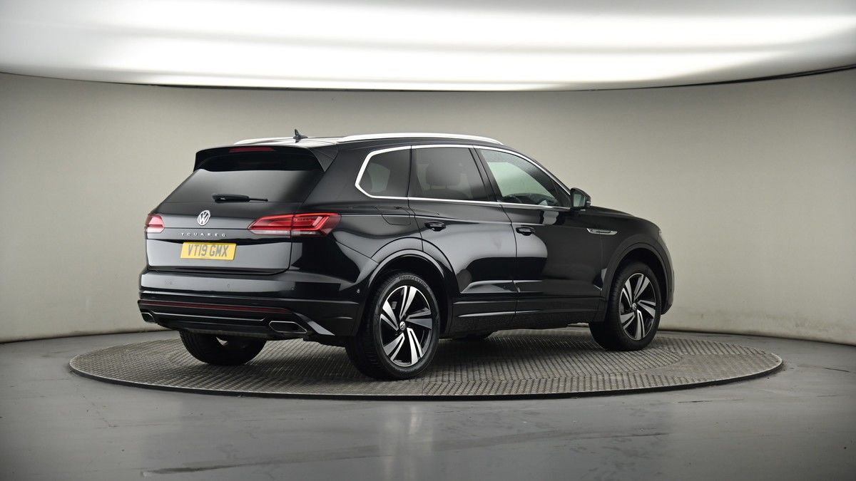 More views of Volkswagen Touareg