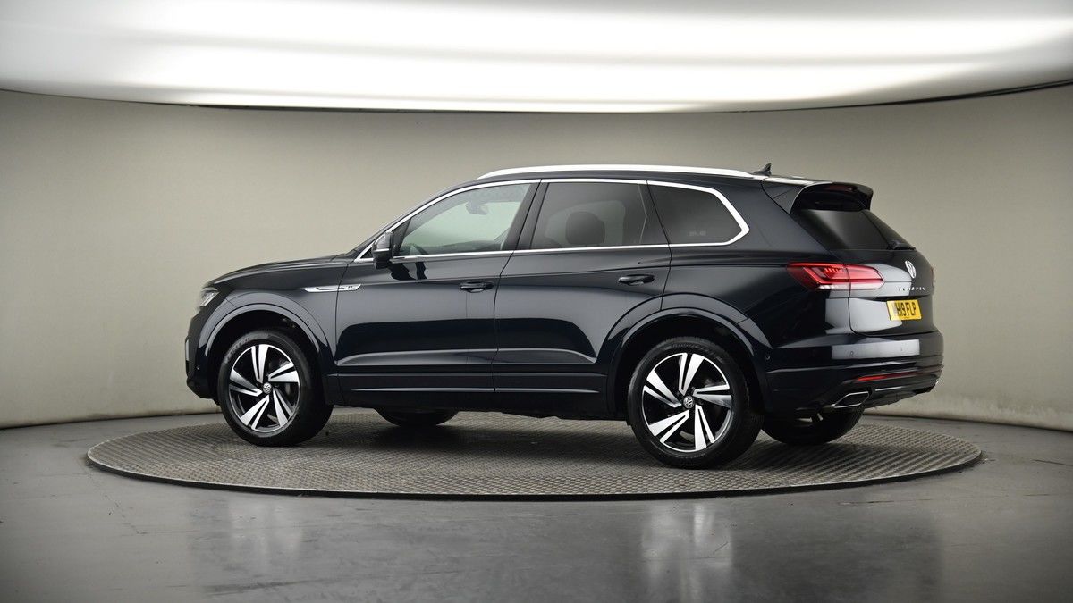 More views of Volkswagen Touareg