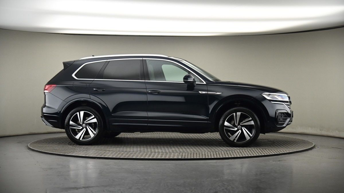 More views of Volkswagen Touareg