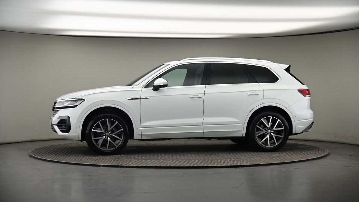 More views of Volkswagen Touareg