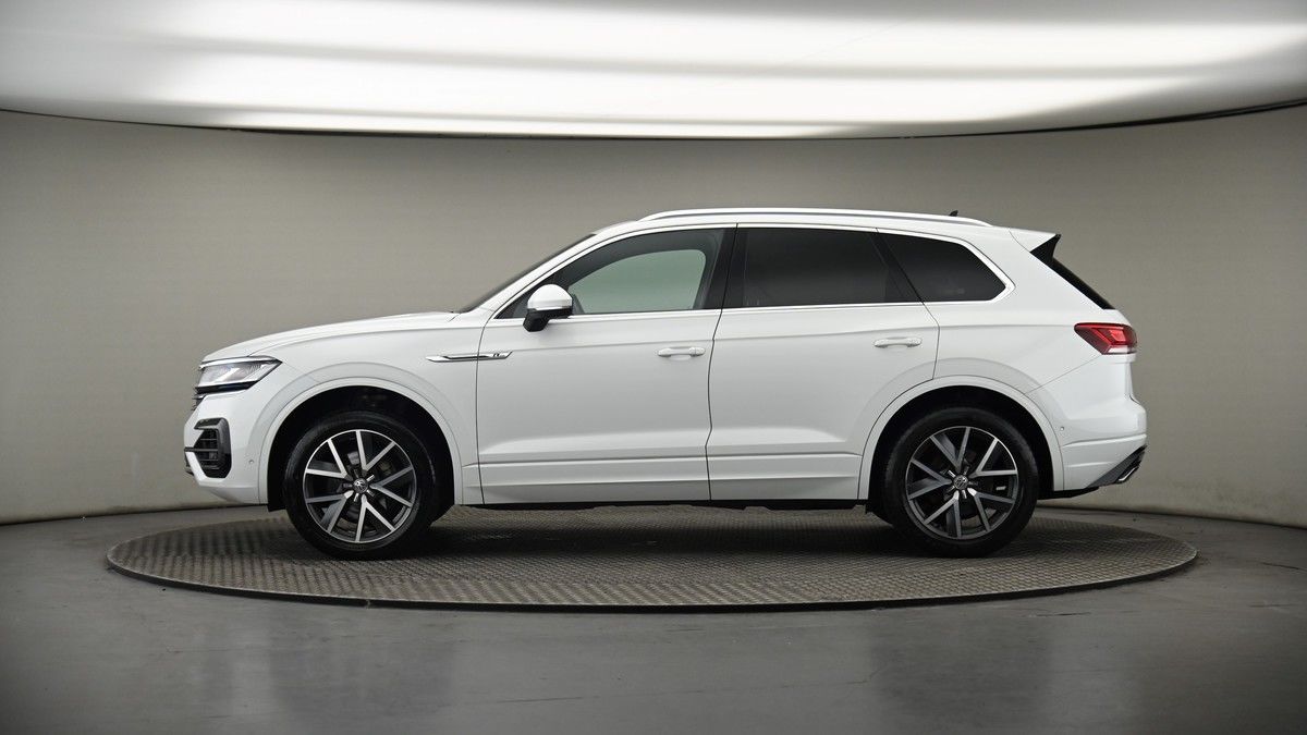 More views of Volkswagen Touareg