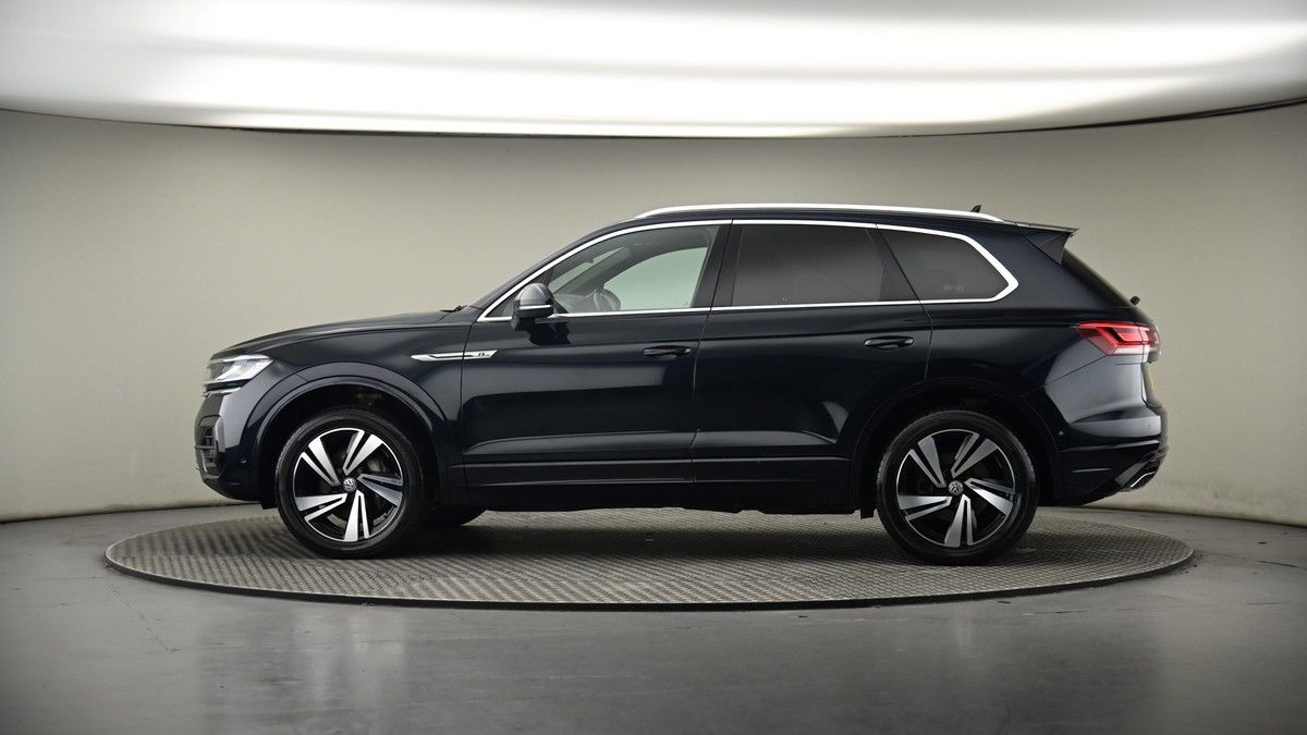 More views of Volkswagen Touareg