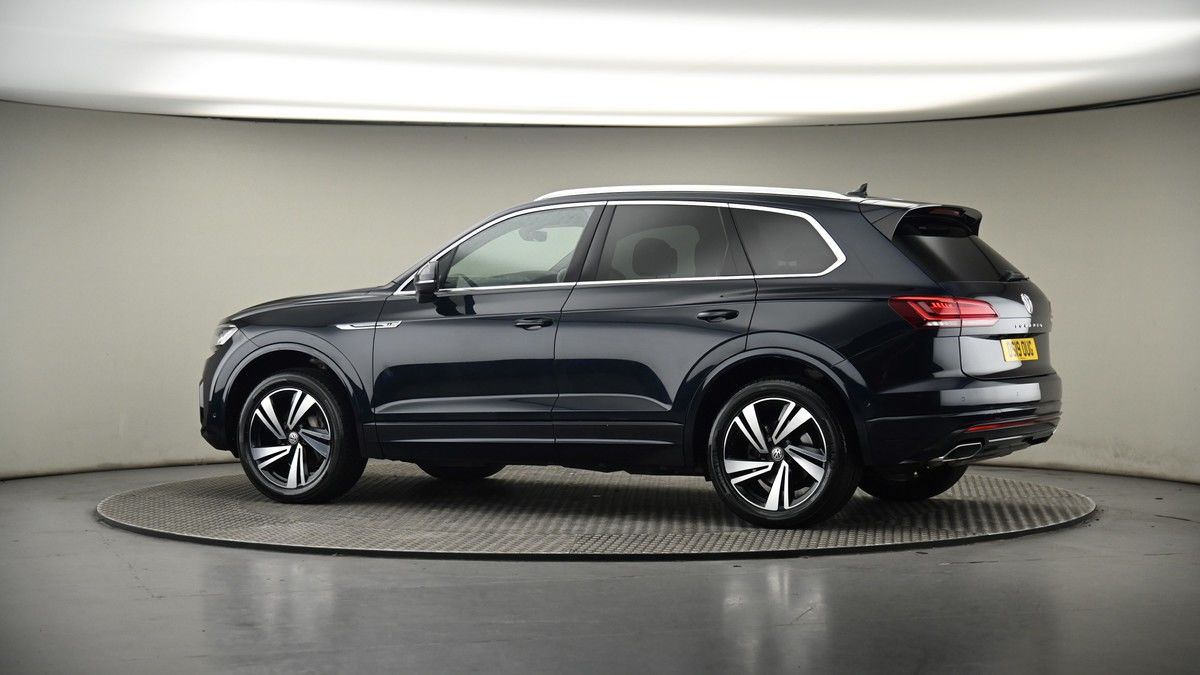 More views of Volkswagen Touareg