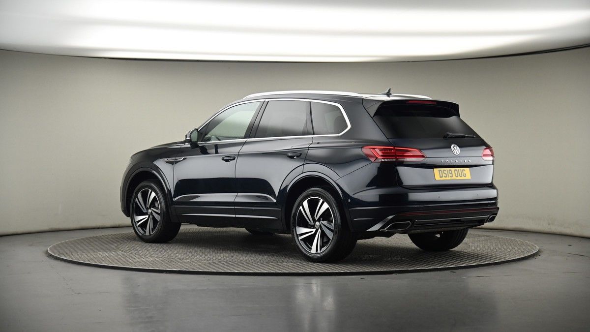 More views of Volkswagen Touareg