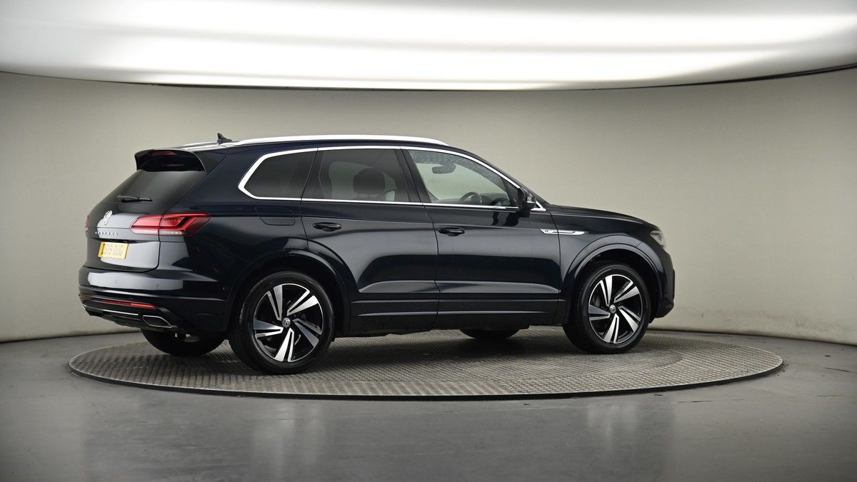 More views of Volkswagen Touareg