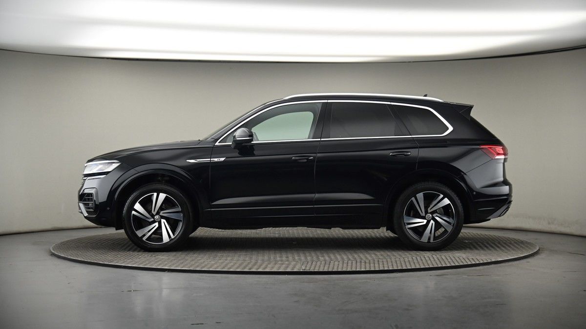 More views of Volkswagen Touareg