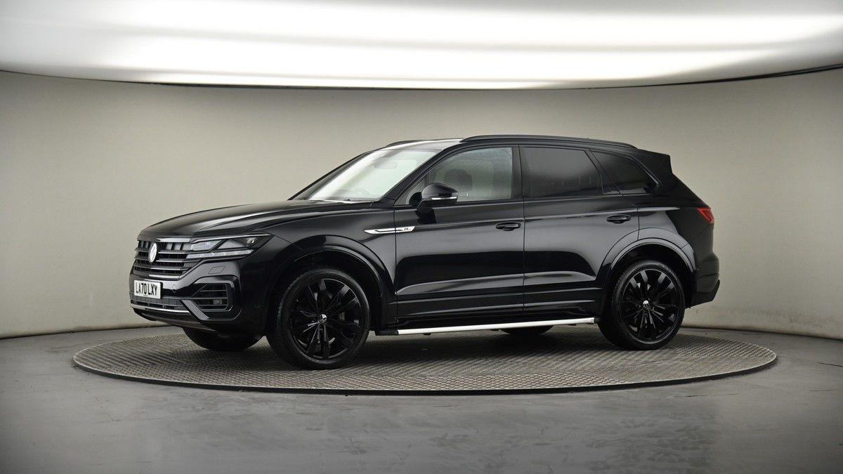 More views of Volkswagen Touareg