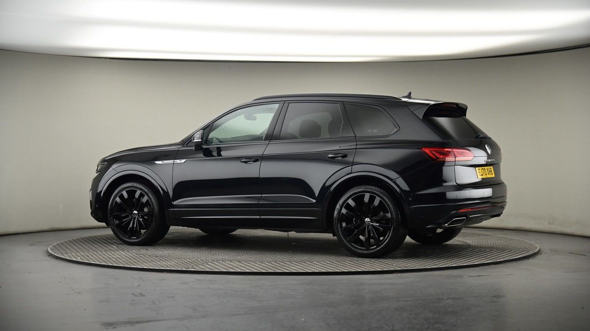 More views of Volkswagen Touareg