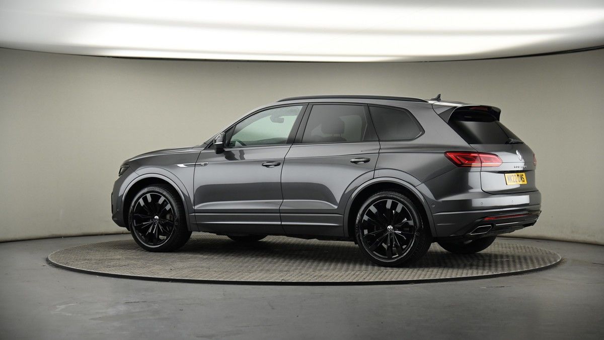 More views of Volkswagen Touareg