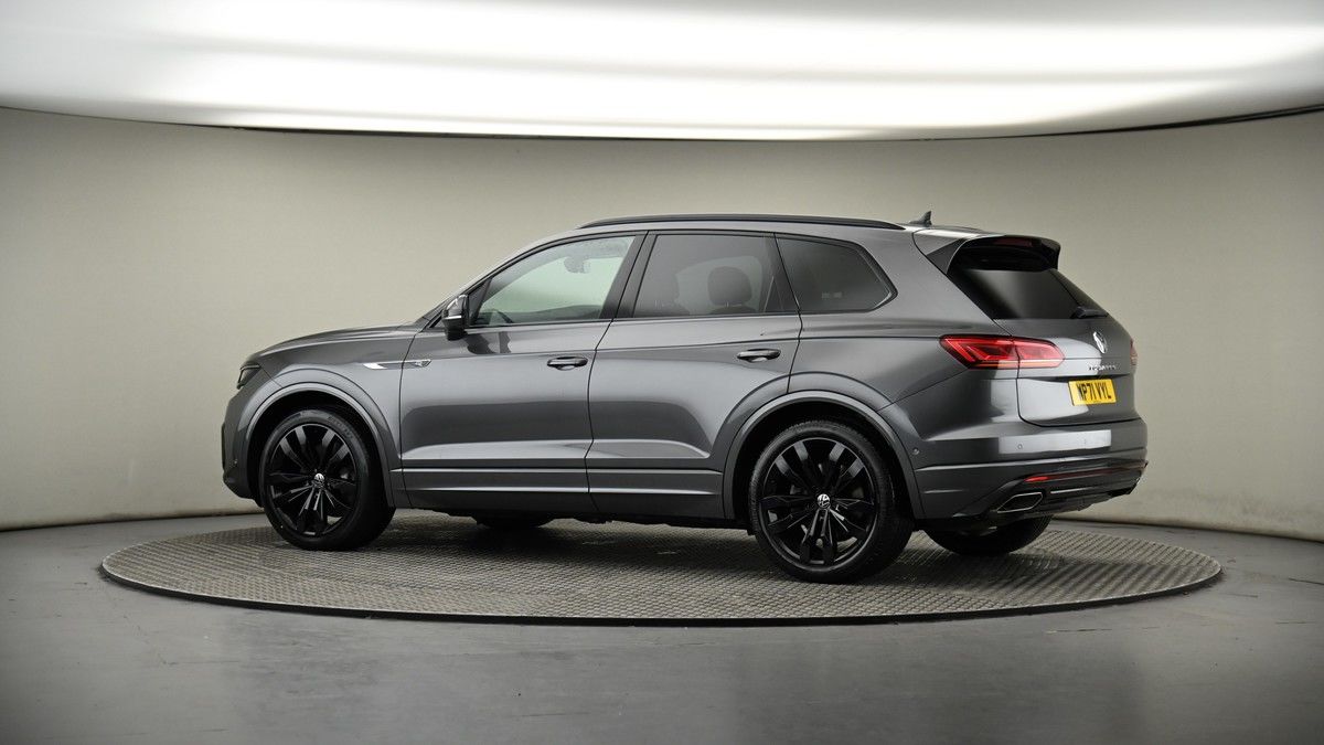 More views of Volkswagen Touareg