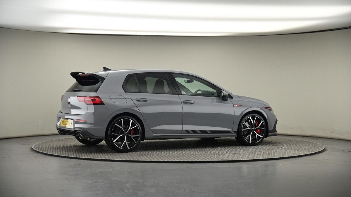 More views of Volkswagen Golf