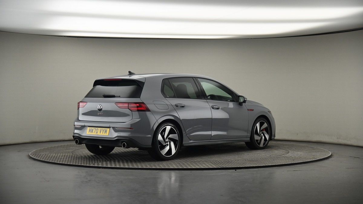 Volkswagen Golf Image 7