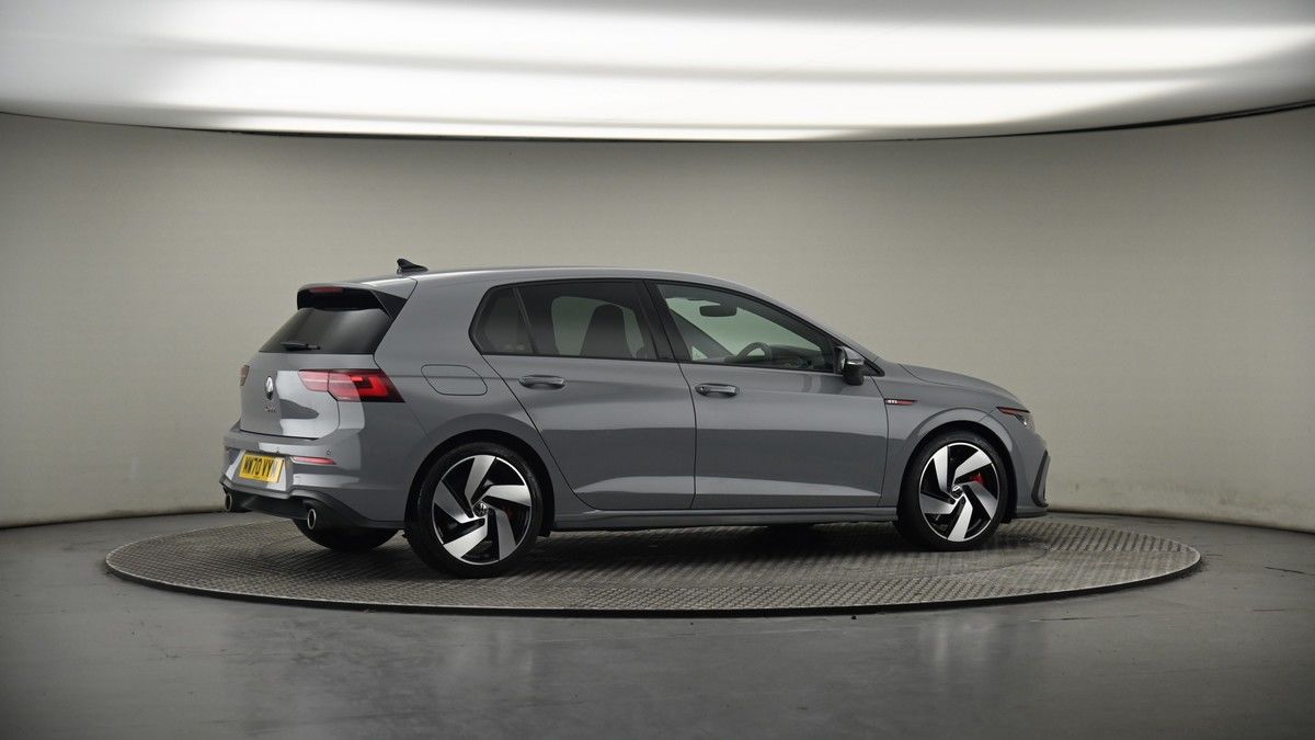 More views of Volkswagen Golf