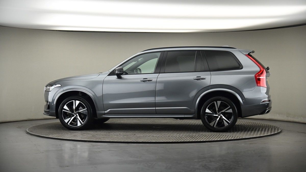 More views of Volvo XC90