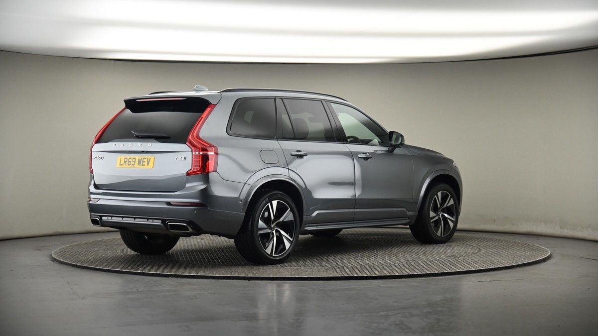 More views of Volvo XC90