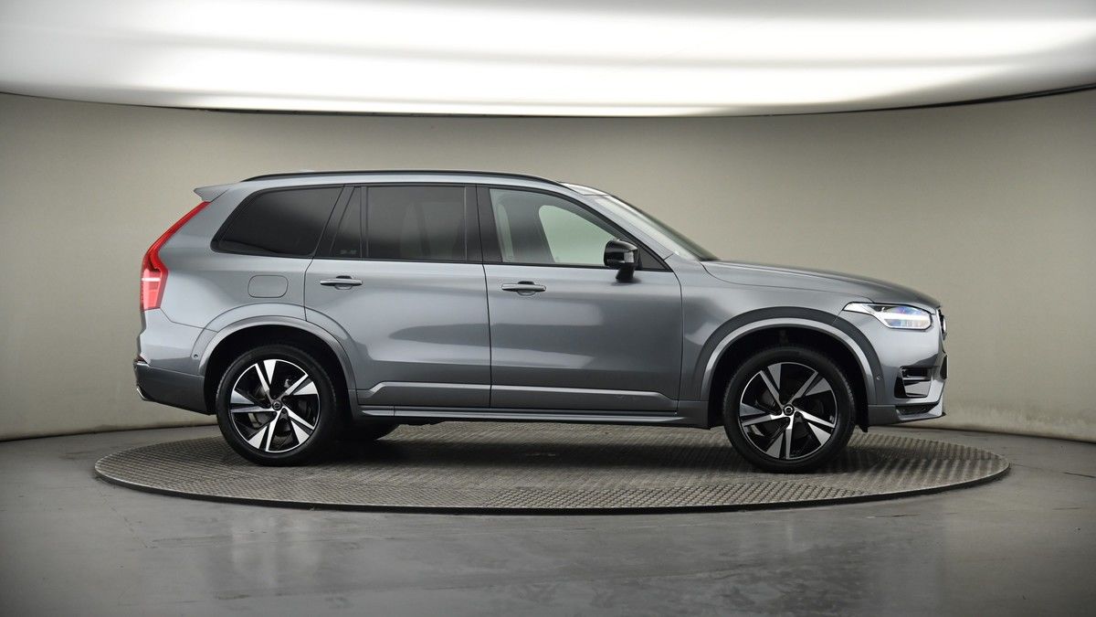 More views of Volvo XC90