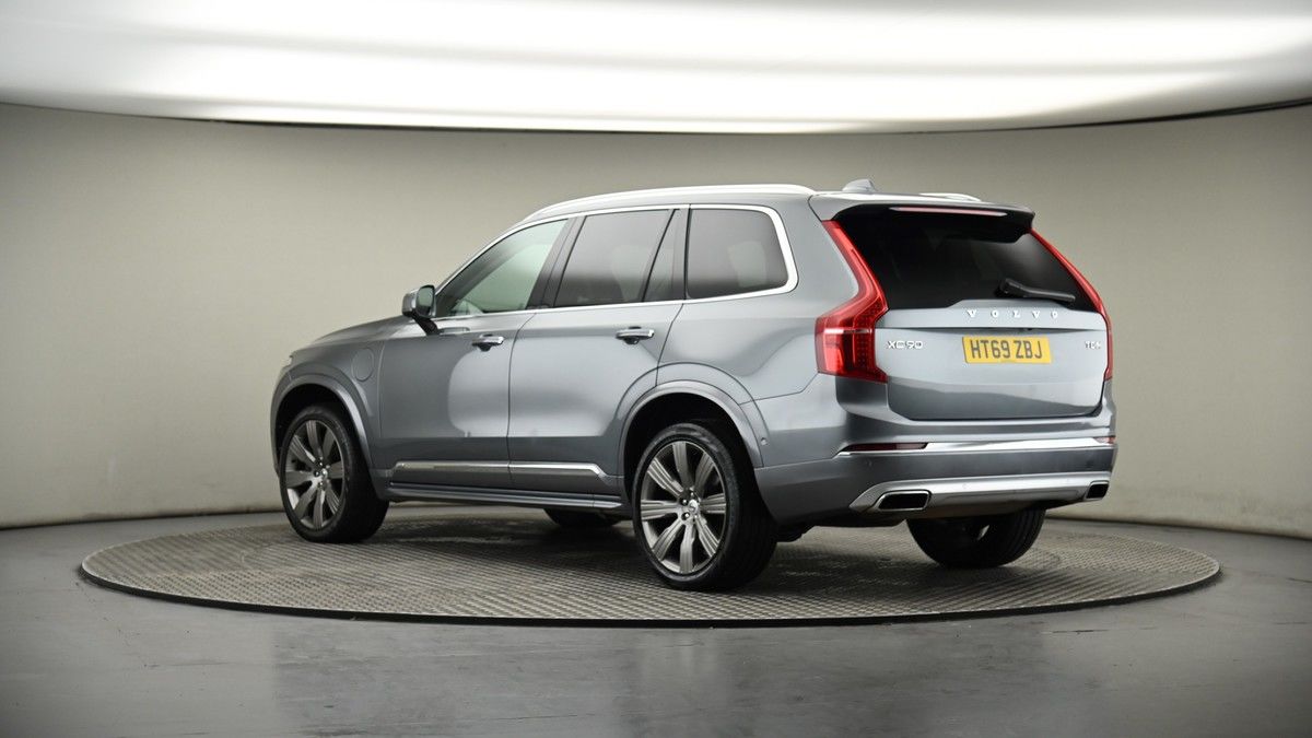 More views of Volvo XC90