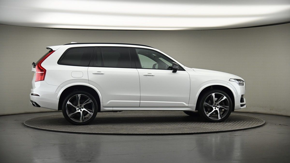 More views of Volvo XC90