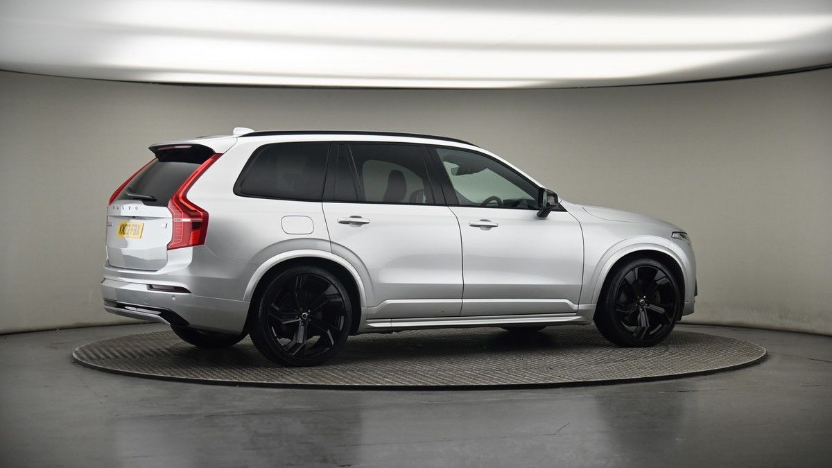 More views of Volvo XC90