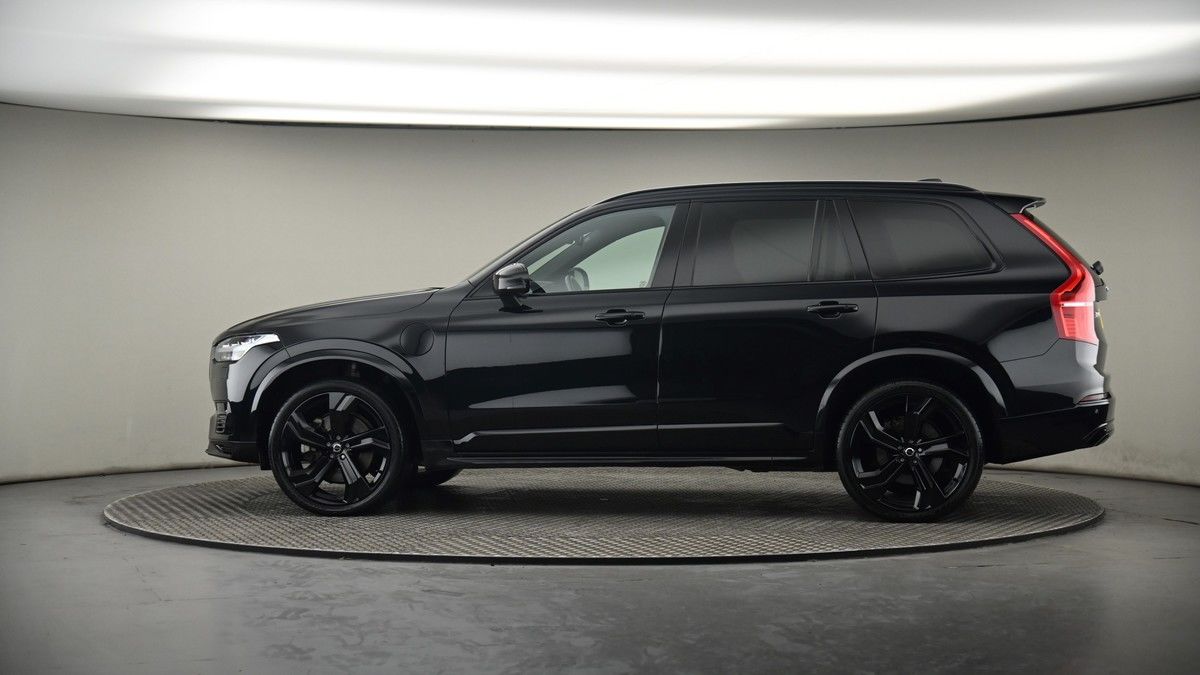 More views of Volvo XC90