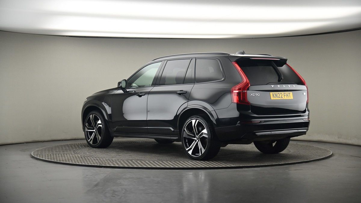 More views of Volvo XC90