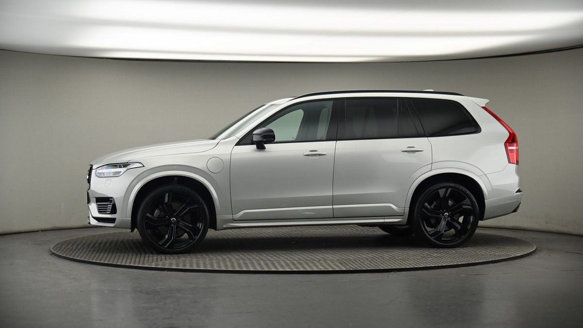 More views of Volvo XC90