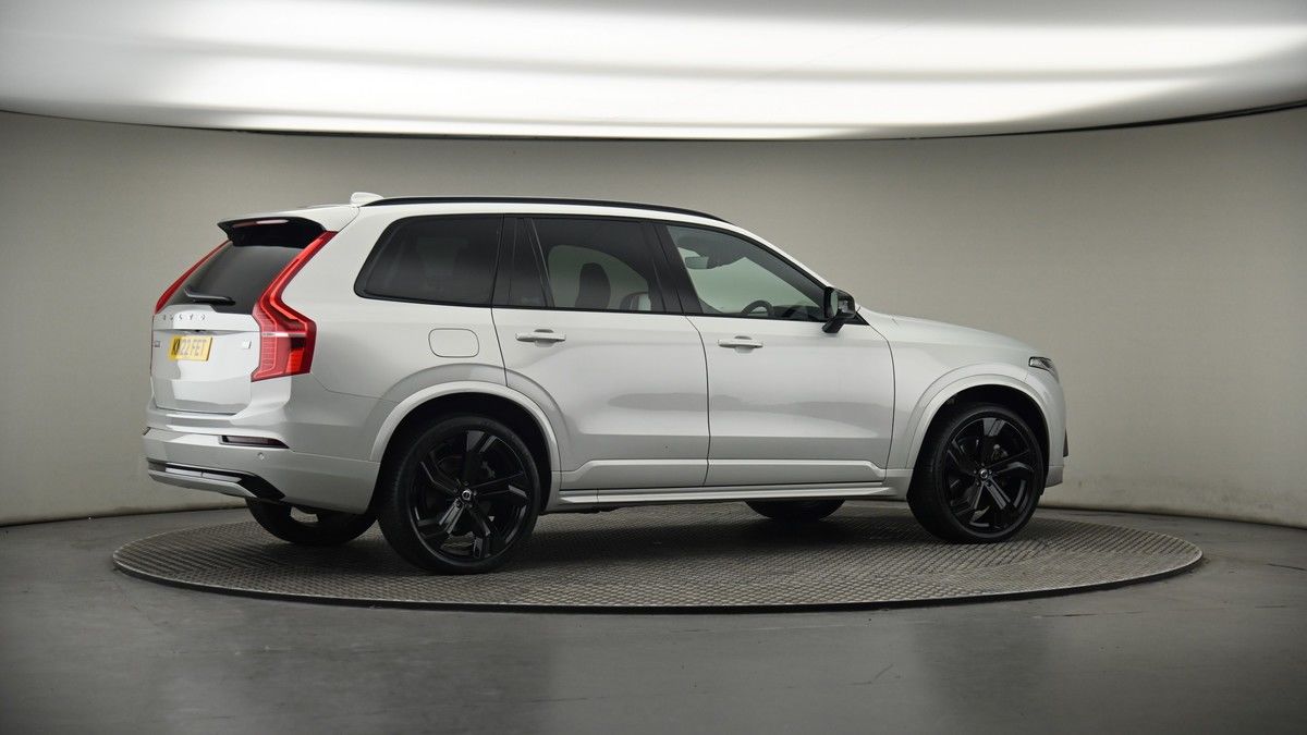 More views of Volvo XC90